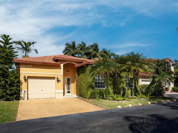 21507 SW 90th Ct, Cutler Bay, FL 33189