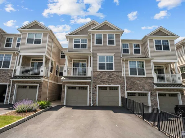 75 Autumn Way, Montvale, NJ 07645