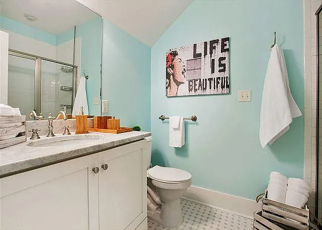 305 E Bolton St — Photo 10