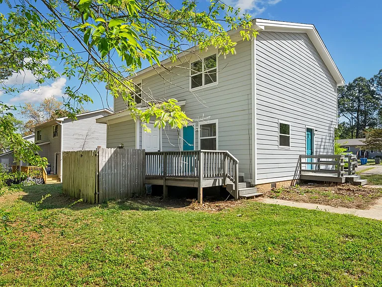2509 Stadium Dr — Photo 29
