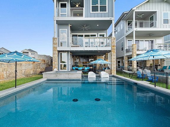 5th image of 100 Dock Drive