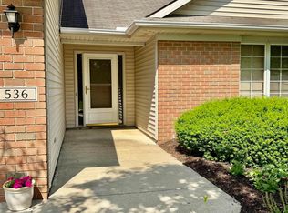 536 Tattersholl Ct, Fort Wayne, IN 46804