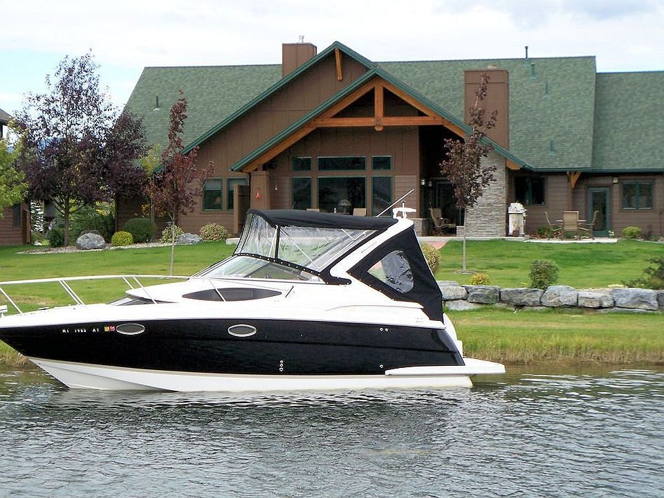 Located on a Deep Freshwater Canal