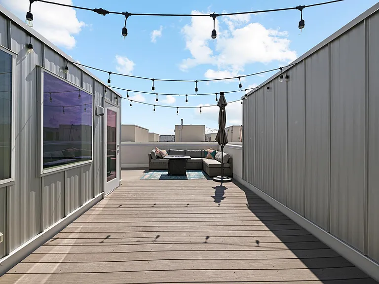 Roof deck