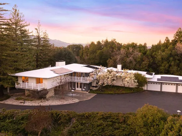 230 Santa Cruz Court, Vacaville, CA 95688