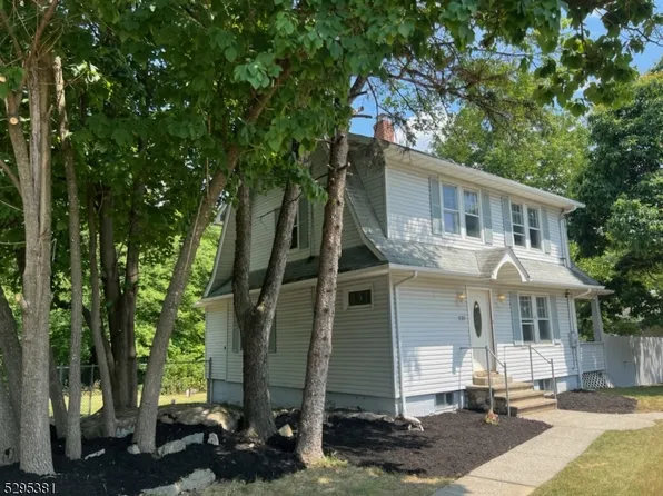 578 Macopin Rd, West Milford Twp., NJ 07480