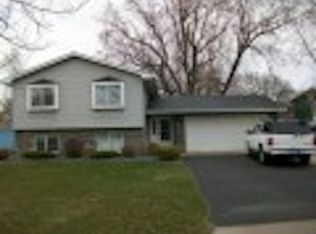 2141 Ross Ave, Saint Paul, MN 55119