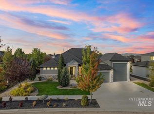 6098 W Striker Ct, Eagle, ID 83616