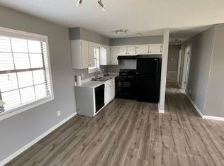 806 Fairlawn Dr, Bolivar, TN 38008