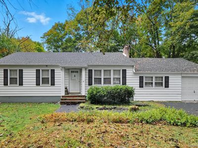 8 Walker Road, Poughkeepsie, NY, 12603