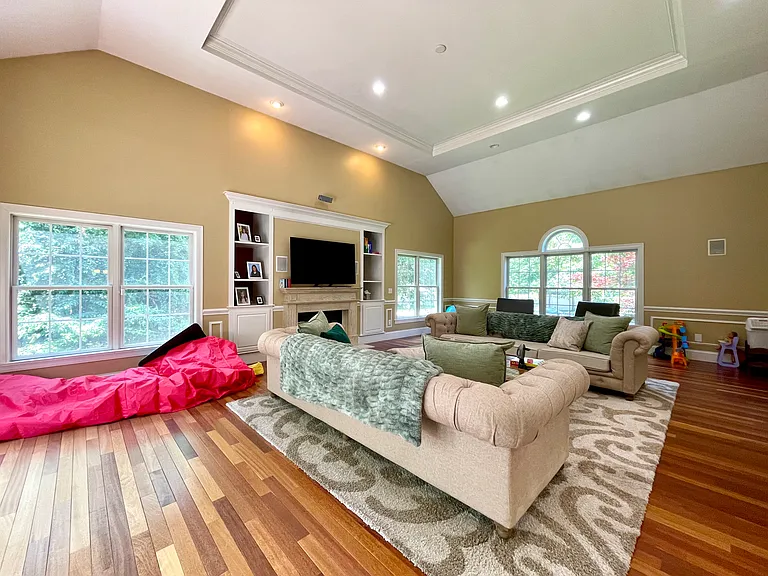 5 Beech Crest Rd — Photo 10