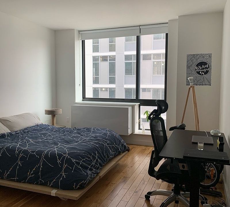 2nd image of 14736 94th Ave APT 4M
