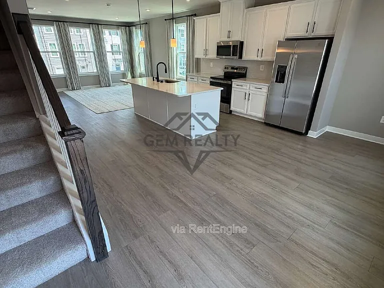 8700 Stevenson Ln — Photo 30