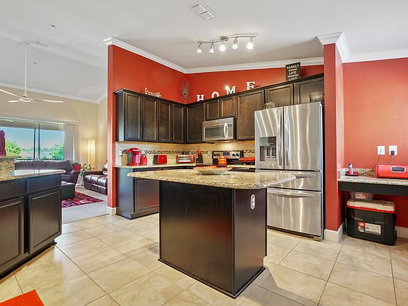 4th image of 6607 Shaded Rock Ct #21D