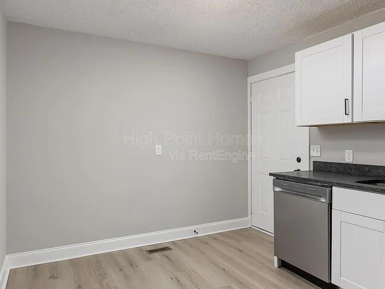 3649 Tanaka Trl — Photo 10