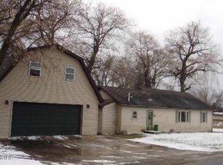 80 E Fenwick Rd, Fenwick, MI 48834