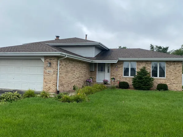 1602 Cozy Ln, Dyer, IN 46311