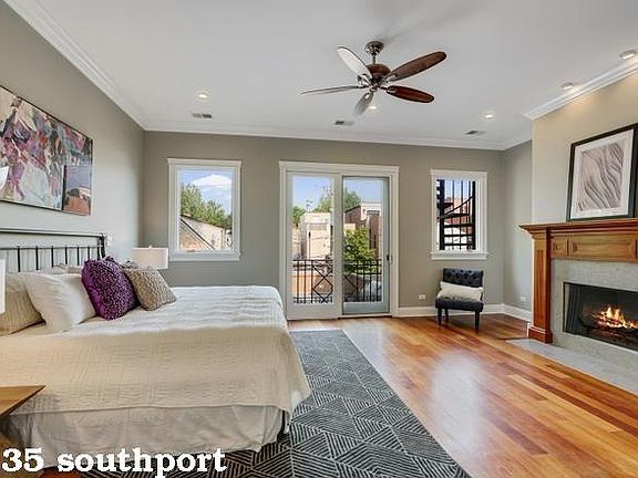 4th image of 2335 N Southport Ave #1116