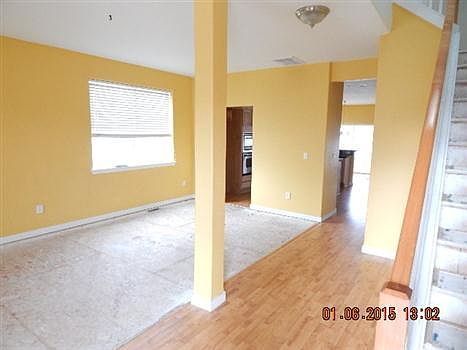 3rd image of 5103 Malaga Dr