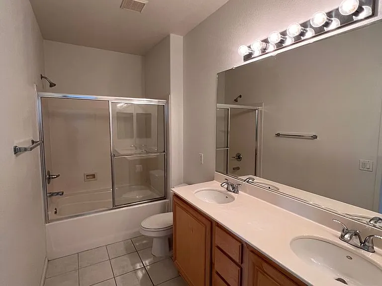 6255 W Arby Ave #301 — Photo 16