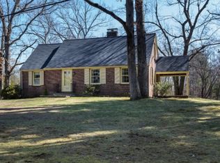 1939 Parker St, Springfield, MA 01128