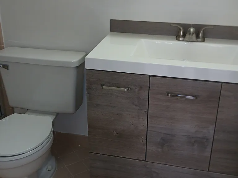 101 S Oceanshore Blvd #101 — Photo 7