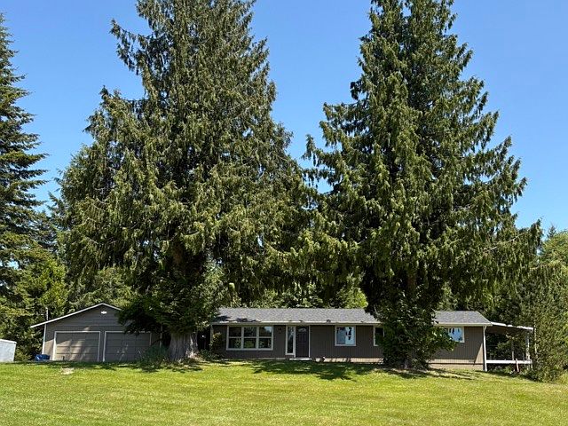 Exterior/Front Yard
