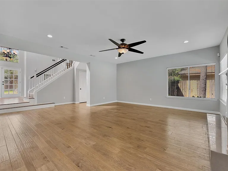 35 Cornerbrook Pl — Photo 14