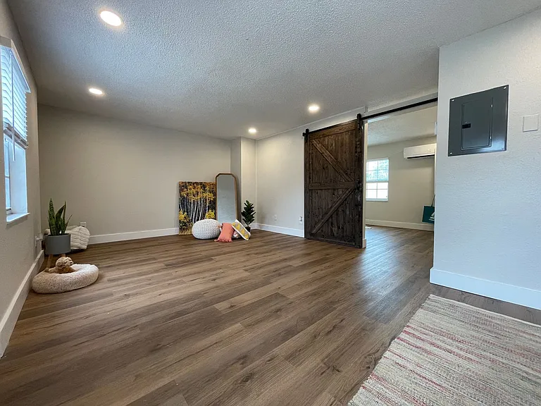 1225 Moselle Ave — Photo 18