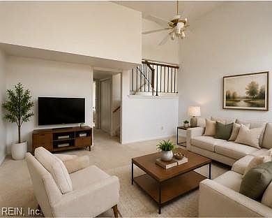 4th image of 10 Zilber Ct