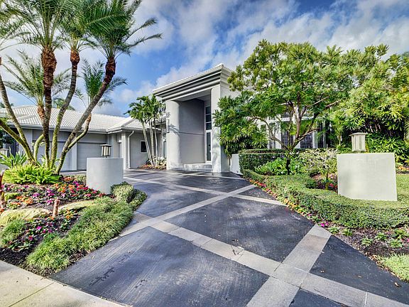 Home For Sale In Broken Sound Country Club