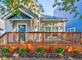 2204 E Woodlawn Ave, Indianapolis, IN