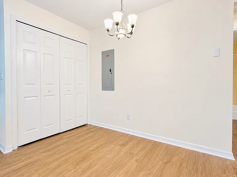 1105 Harold Ave S — Photo 12