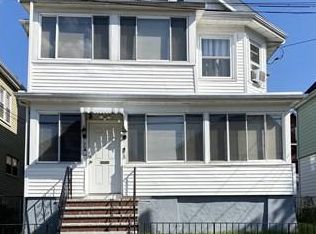96 North St, Medford, MA 02155