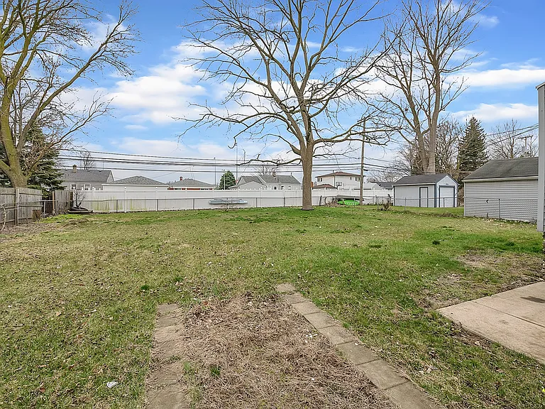 25439 New York Ave — Photo 7
