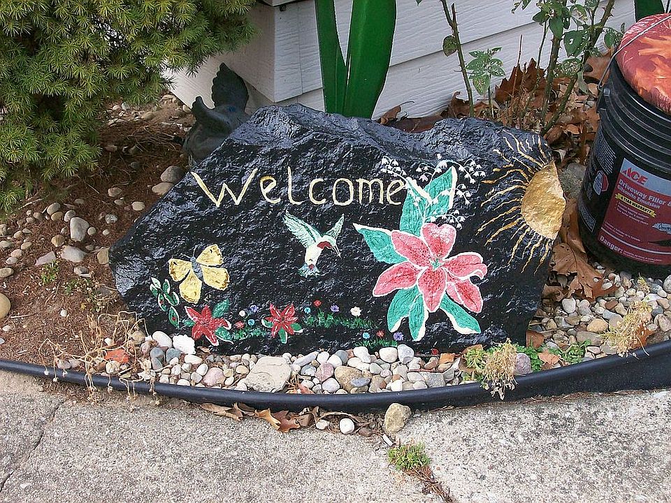1st image of 9800 Casey Ln