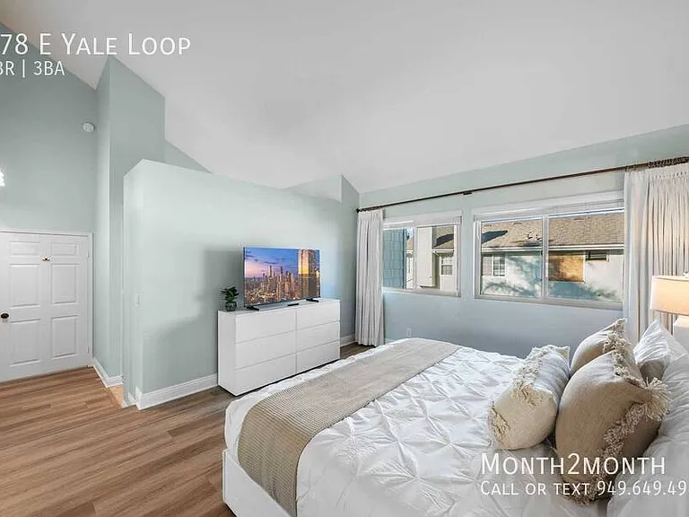 478 E Yale Loop — Photo 16