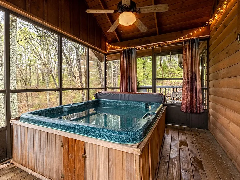 810 Cabin Creek Way — Photo 27