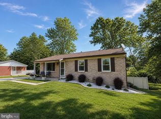 14 Stanford Rd, Hagerstown, MD 21742