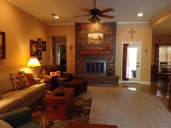 4th image of 1813 Kensington Ln