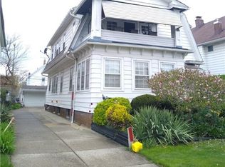 2058 Bunts Rd, Lakewood, OH 44107