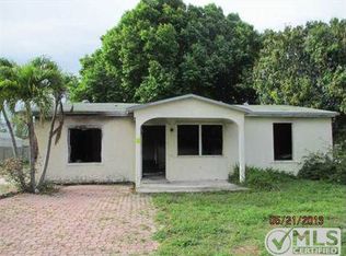 2763 Shawnee Rd, West Palm Beach, FL 33406