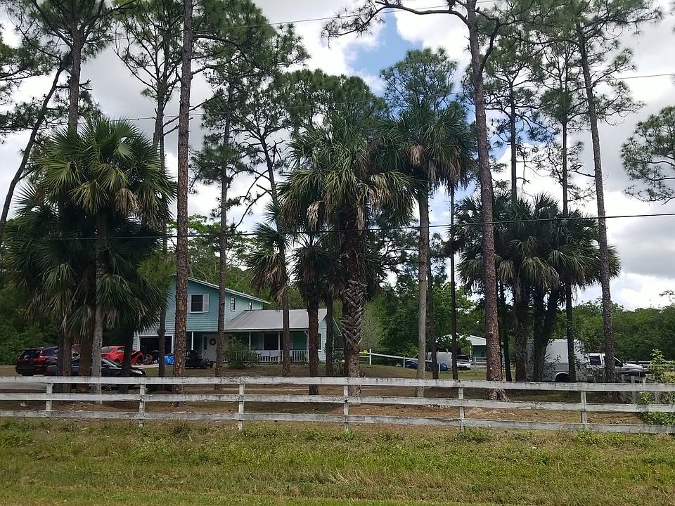 1st image of 6803 SW Wisteria Ter