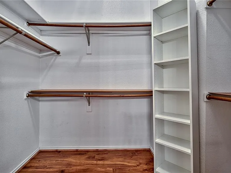 3016 Afton Ridge Dr — Photo 11