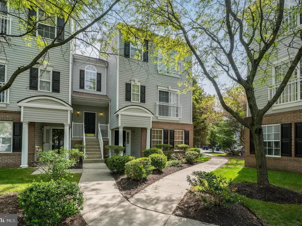 330 Lisa Way, Riverton, NJ 08077