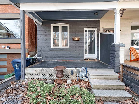 3rd image of 8 Woodlee Rd