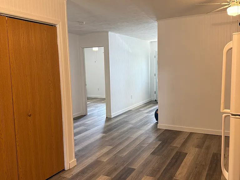 1105 S Mechanic St #B — Photo 7