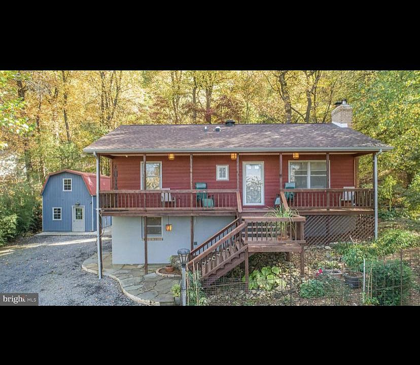 1st image of 570 Lucke Way