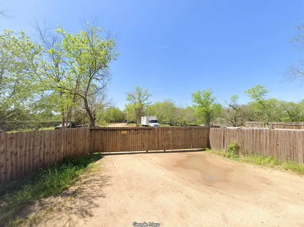 2170 Skrivanek Rd, Sealy, TX 77474