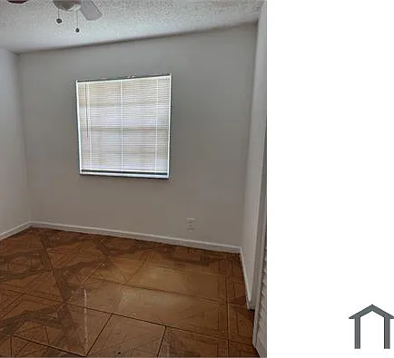 717 SW 79th Ave — Photo 3